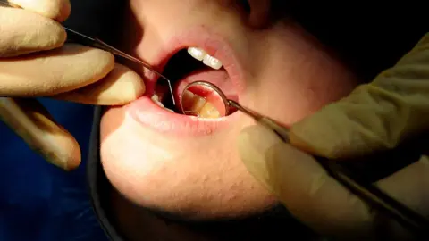 PA Media Dental examination