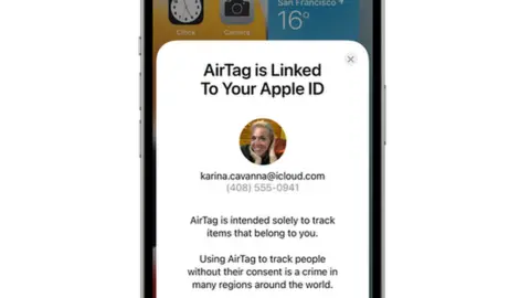 Apple introduces AirTag - Apple (UK)