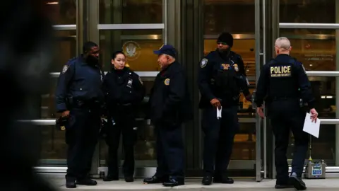 Reuters Police outside Brooklyn court during the El Chapo Guzman trial jury selection