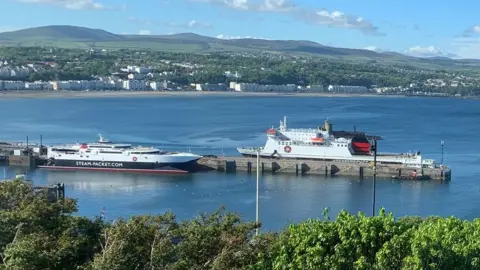 BBC Ben-my-Chree and Manannan in Douglas Harbour