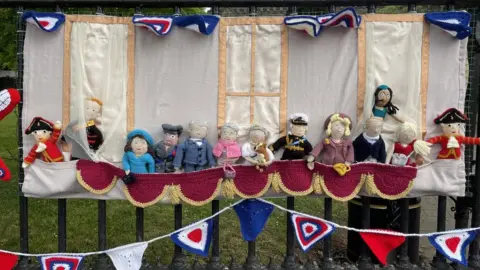 BBC Ruddington knitted Royal family