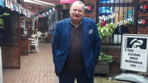 VisitEngland/Matthew Miles video Pete Chambers