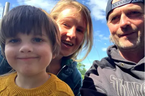 Alasdair Gordon Euan, Seonaid and Alasdair