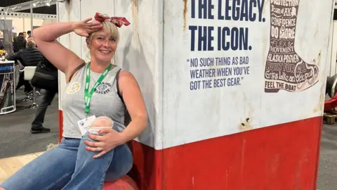 Ashley Mullenger Ashley Mullenger