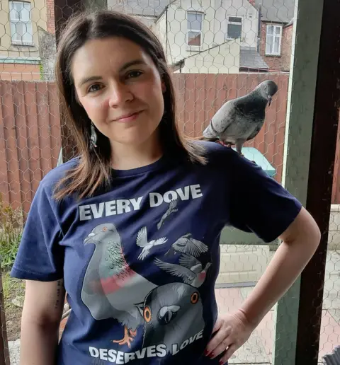 Hannah Hall Penny on Hannah's shoulder