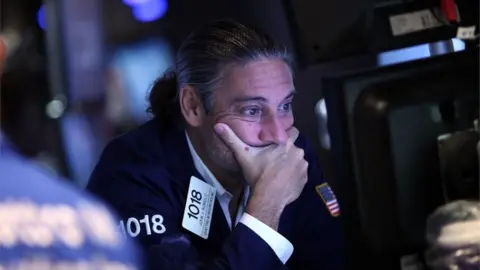 Reuters trader looking at screen