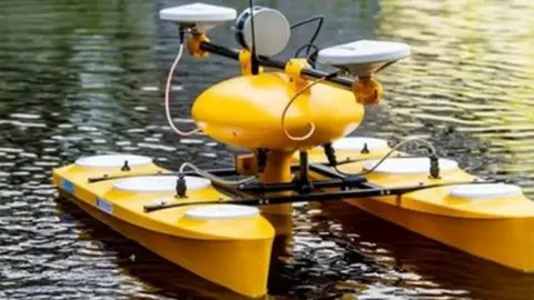 University of Southampton Autonomous surface vehicle