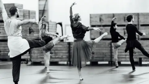 Rebecca Le Brun Ballet d'Jerri