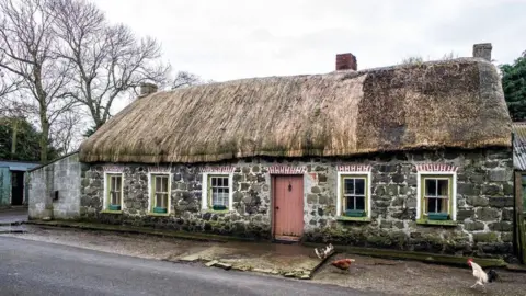 Mark Canning Seacoast Cottage