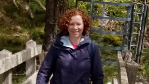 Tribute to 'joyful' Chester cyclist killed after van crash - BBC News