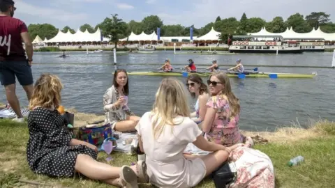 PA Henley regatta spectators