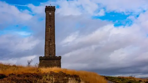 Peter Moore/Geograph Monument