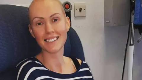 Joanne Cave Joanne Cave while undergoing treatment for breast cancer