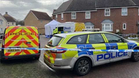 Police cars and police tent in Allan Bedford Crescent, Queen's Hills