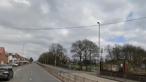 Google Thorns Road, Quarry Bank