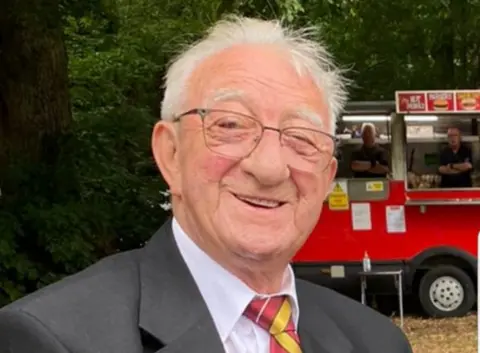 Helen Ashford Ron Knights