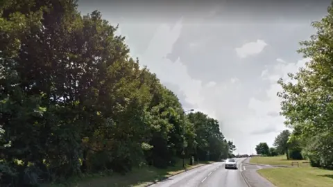 Google Salwarpe Road, Droitwich