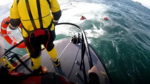 Lifeboat rescue