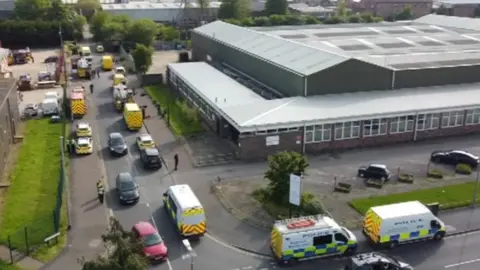 YappApp Emergency crews at the scene