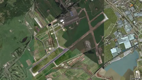 Google Earth Valkenburg airport