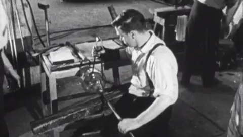 black and white picture glass blowing in 1960s