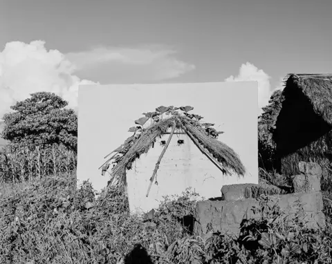 Elena Heatherwick / WaterAid Toilet in Ambatoantrano