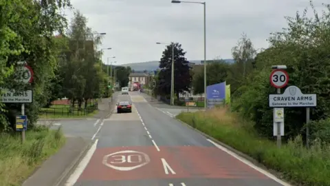 Google Access into Craven Arms from the A49