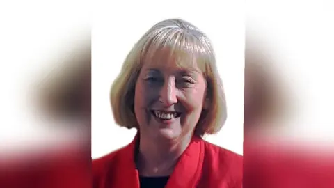 Llanelli Town Council Suzy Curry