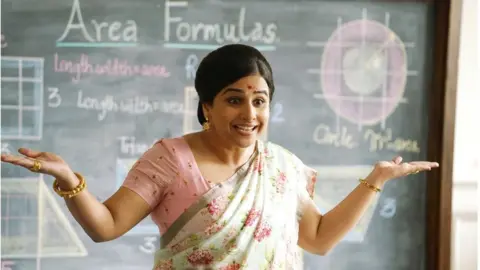 Vidya Balan in and as Shakuntala Devi