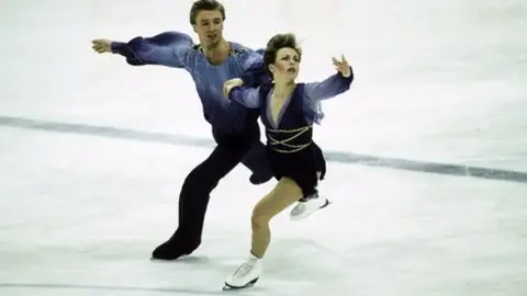 Jayne Torvill and Christopher Dean ice skating