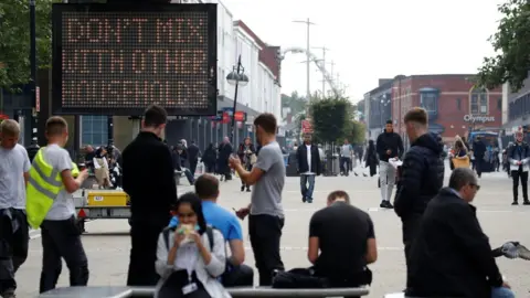 Reuters People in Bolton street