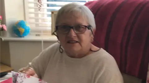 UHS NHS Trust Maggie Walsh