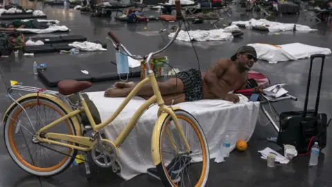 Getty Images A cooling centre for residents hit by the heatwave