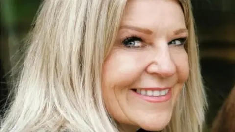 Leigh Best Leigh Best