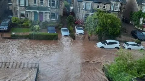 Arnie Mackay Flooding in Perth