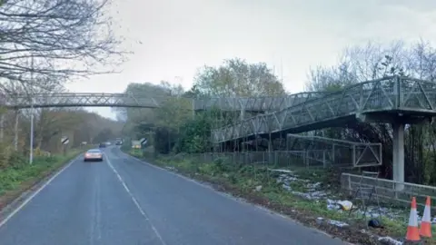 Google Images Clophill footbridge