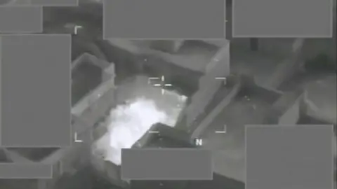 MOD Cockpit footage of an RAF air strike on an IS artillery position in Mosul