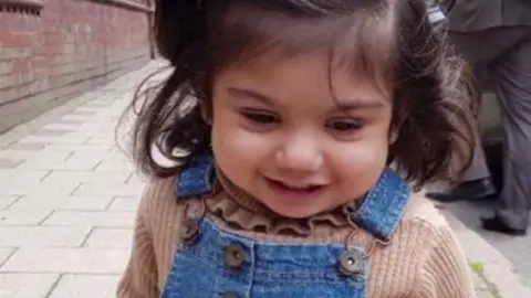 Family handout Khadijah