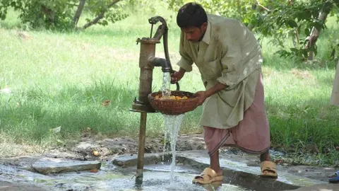 TASAWAR KHANAM water Pakistan