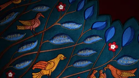 PA Media Embroidered leaves