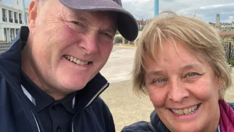 Family photo Peter and Karen Beedle