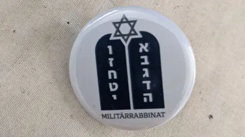 Jewish military chaplaincy badge