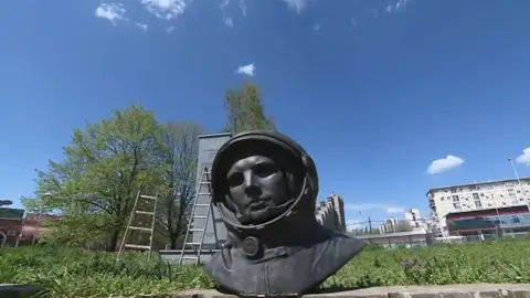 B92 Belgrade's Yuri Gagarin bust after its removal from its plinth