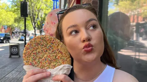 Nia Phillips Nia Phillips