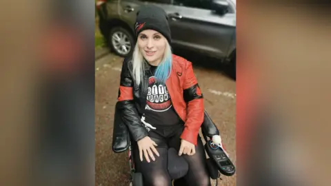 Sasha Robbins Sasha Robbins