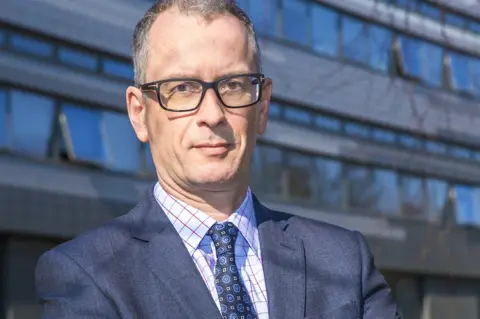 PAUL STARR Prof Roderick Watson