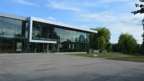 Geograph/N Chadwick The Key Theatre, Peterborough