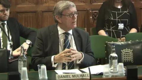 Mr Mulhall said there is no support for a 'hardening' of the border