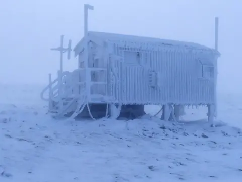 SAIS Lochaber Rime ice