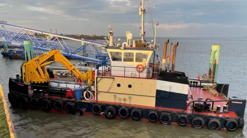 Port of Mostyn Survey vessel Vector